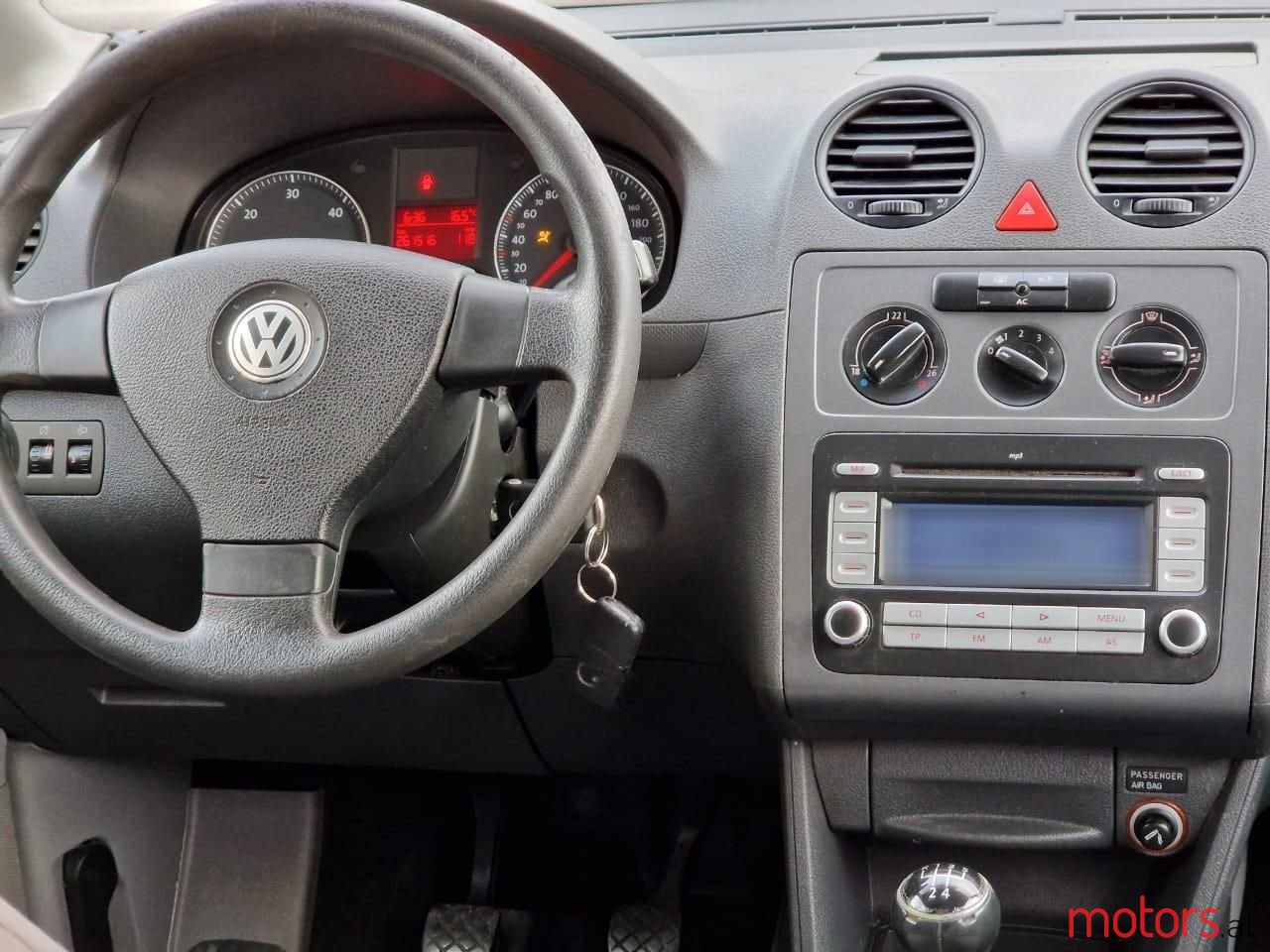 2007' Volkswagen Caddy photo #3