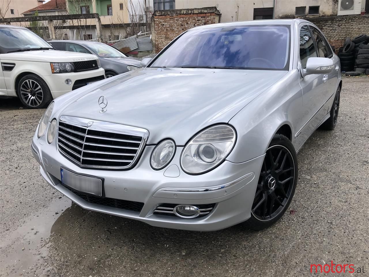 2008' Mercedes-Benz E 320 photo #6