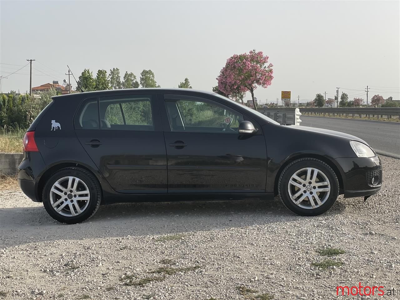 2007' Volkswagen Golf photo #3