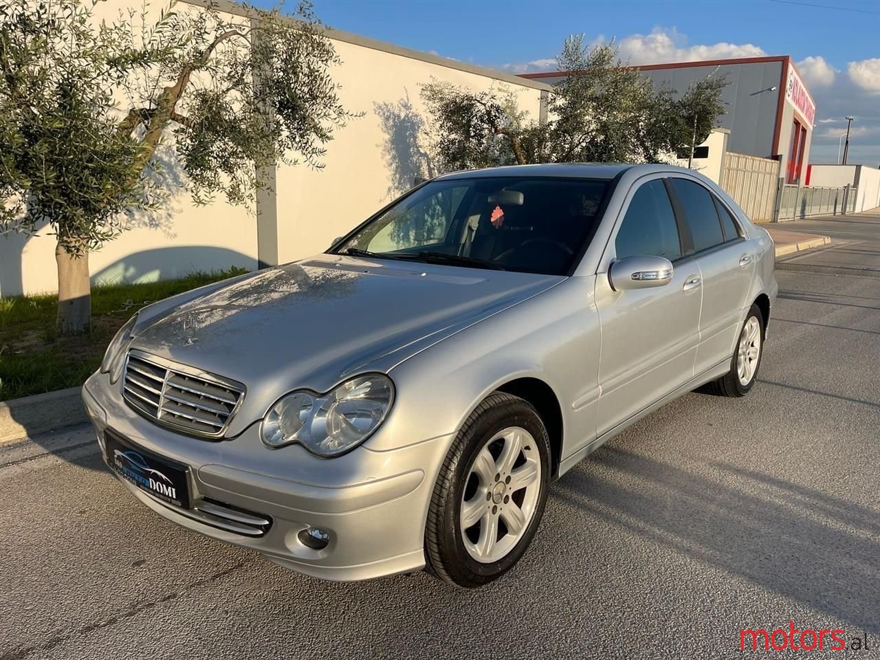 2006' Mercedes-Benz C 220 photo #2