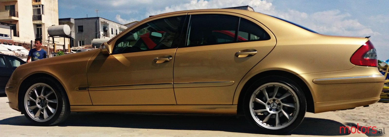 2009' Mercedes-Benz 200E EVO GOLD photo #3