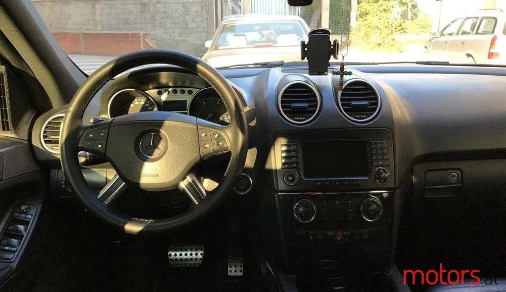 2008' Mercedes-Benz ML 320 photo #2