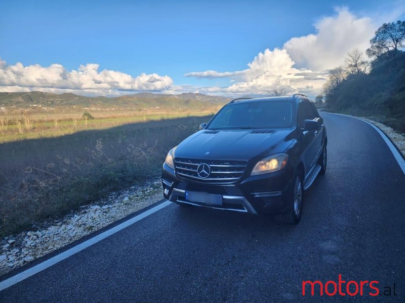 2013' Mercedes-Benz ML 350 photo #1