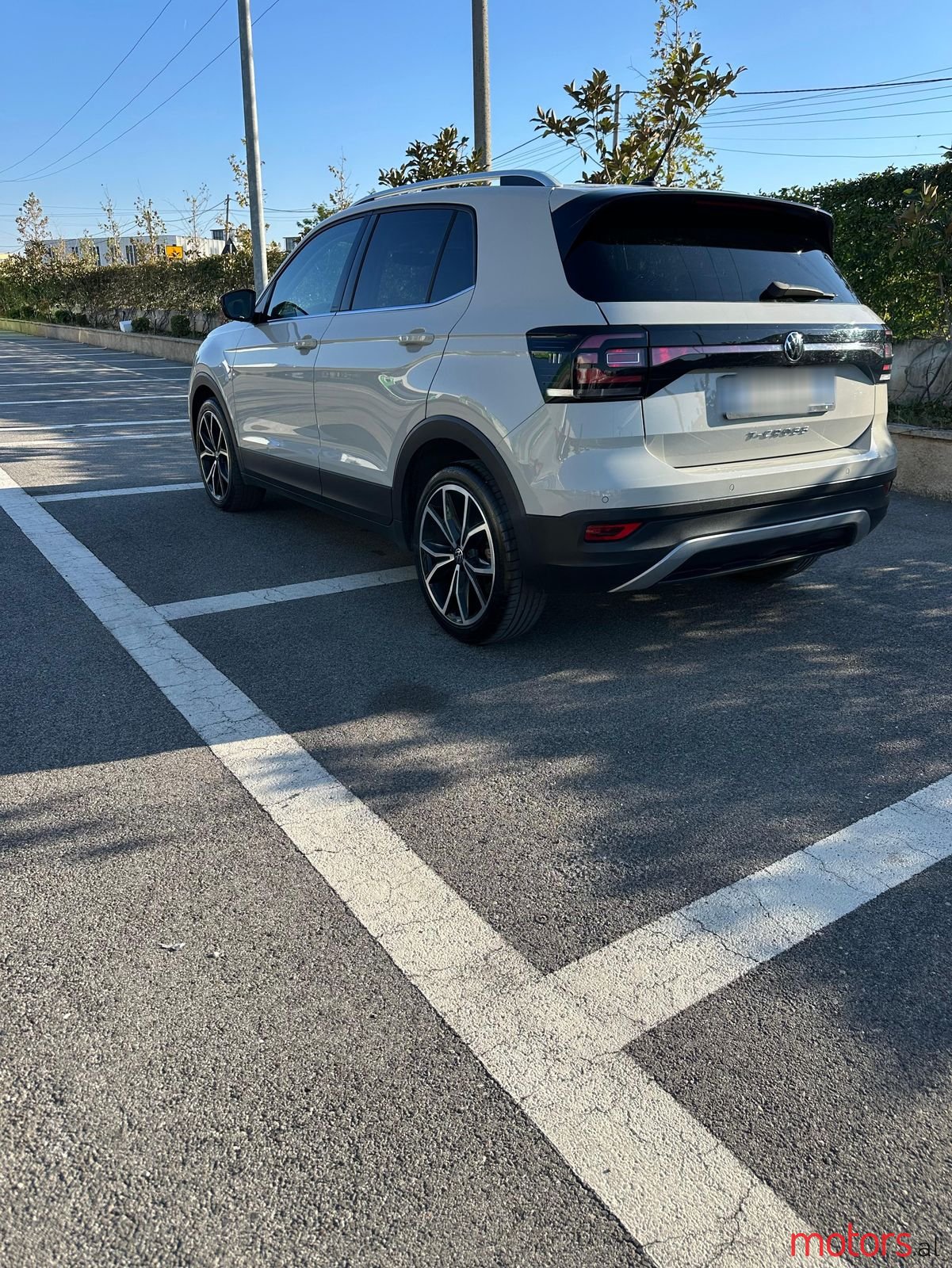 2021' Volkswagen T-Roc photo #2