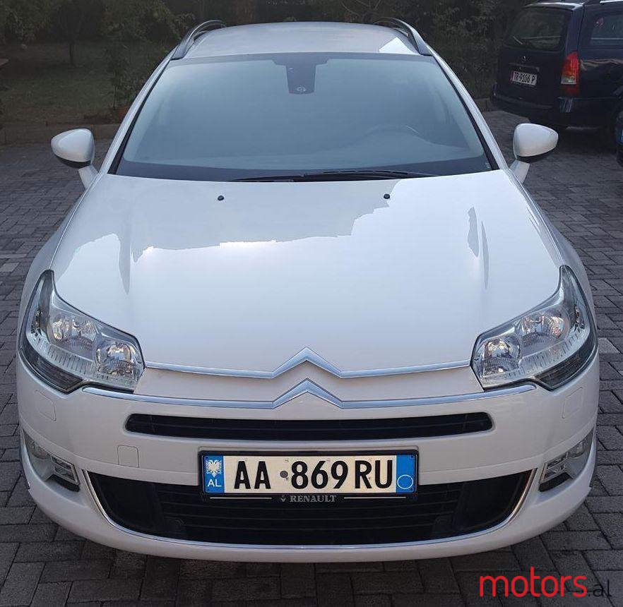 2008' Citroen C5 photo #2
