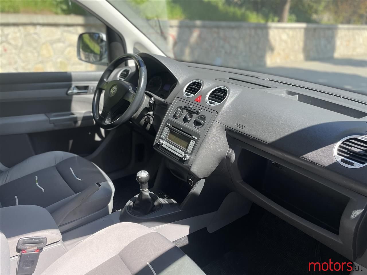 2007' Volkswagen Caddy photo #6