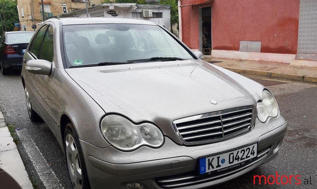 2005' Mercedes-Benz C 200 photo #1