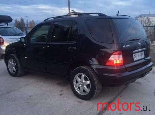 2003' Mercedes-Benz ML-Class photo #2