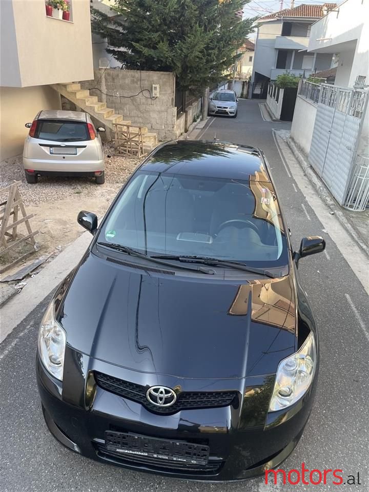 2009' Toyota Auris photo #5