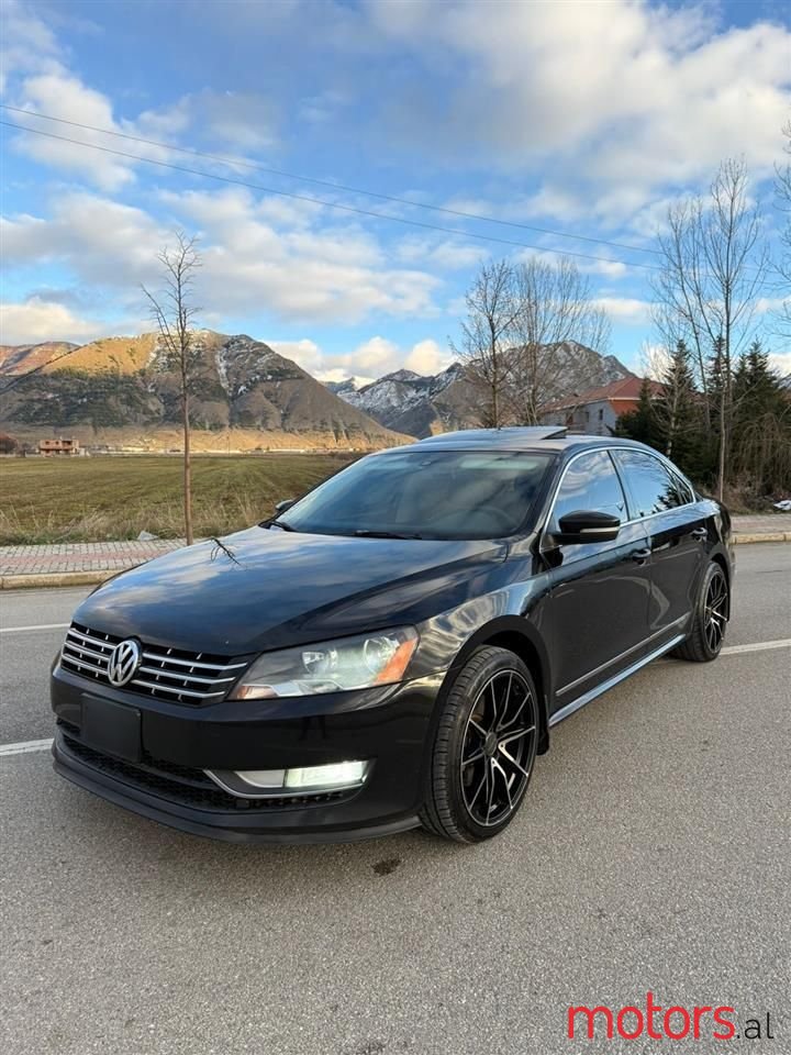 2014' Volkswagen Passat photo #3