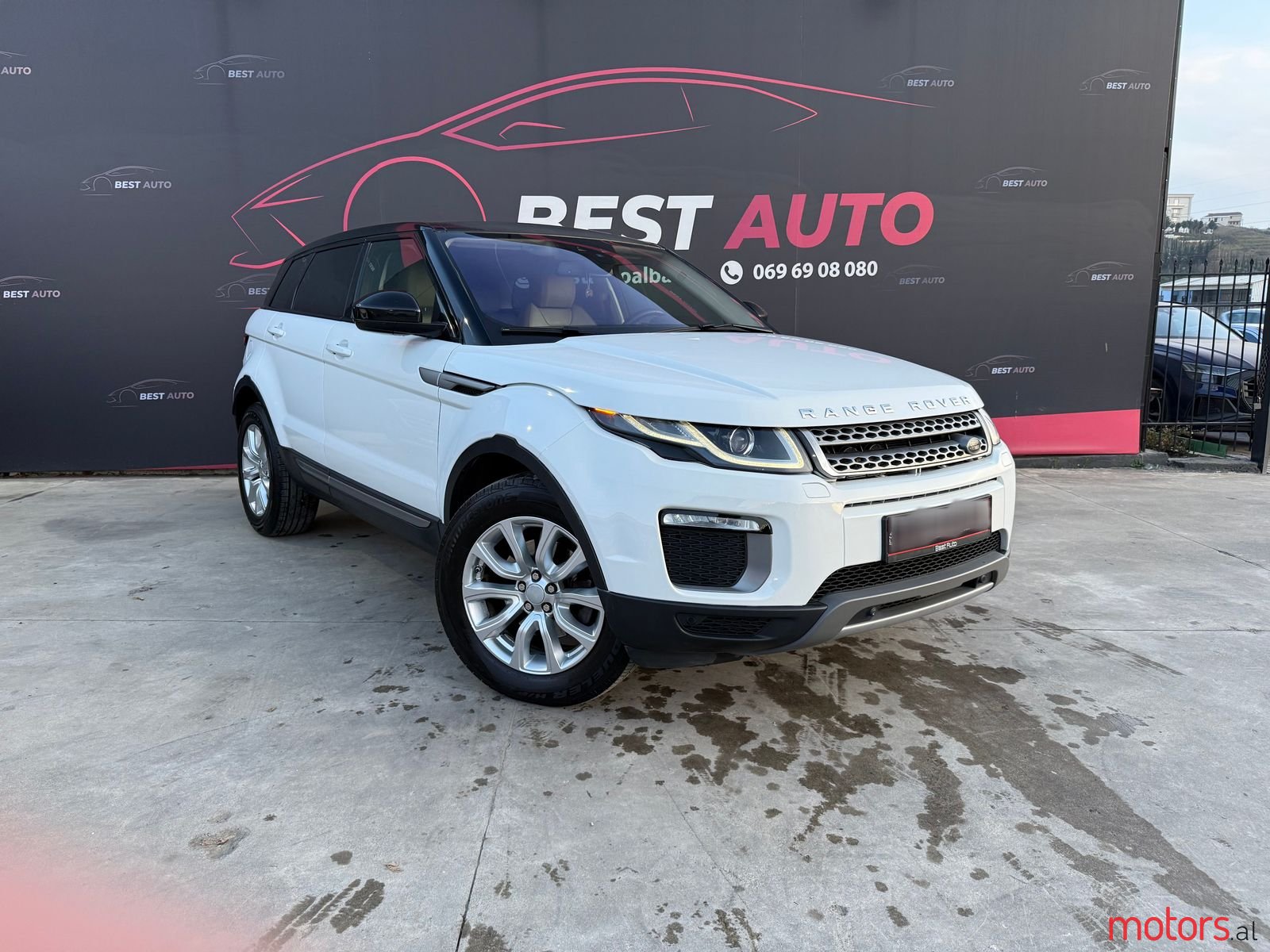 2015' Land Rover Range Rover Evoque photo #1