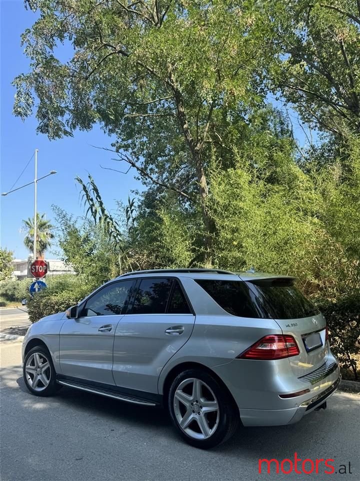 2014' Mercedes-Benz ML 350 photo #2