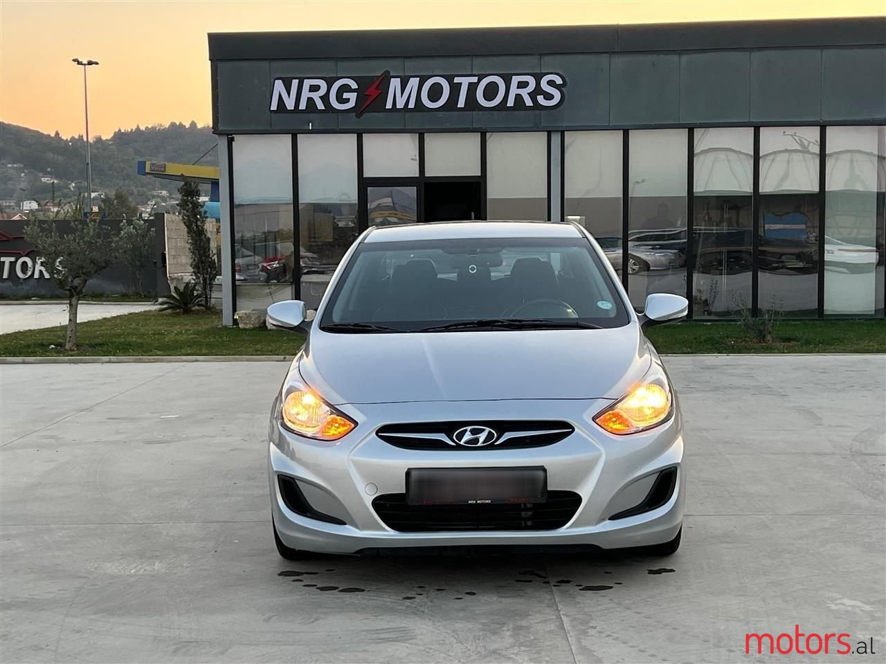 2014' Hyundai Accent photo #3