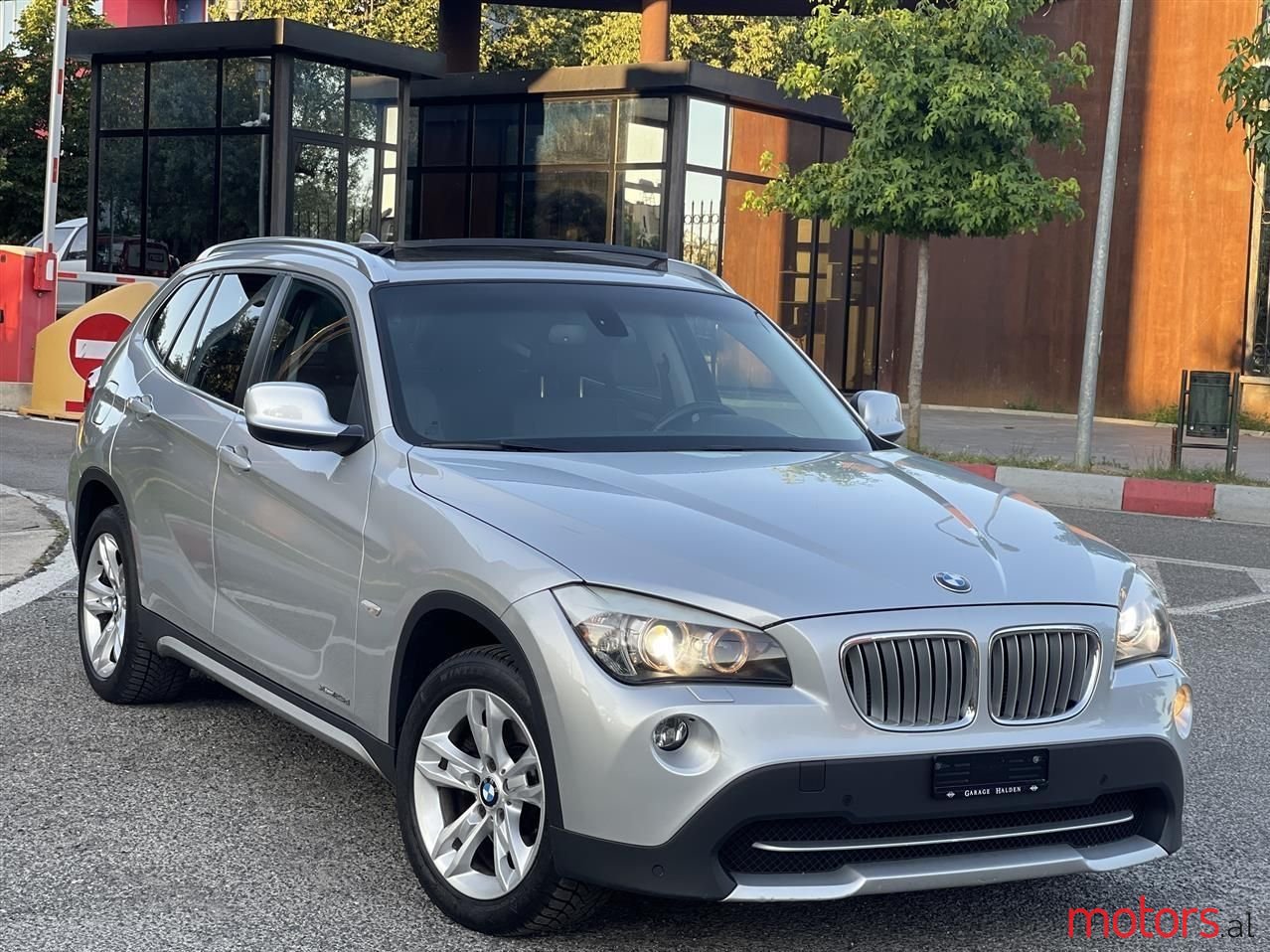 2011' BMW X1 photo #3