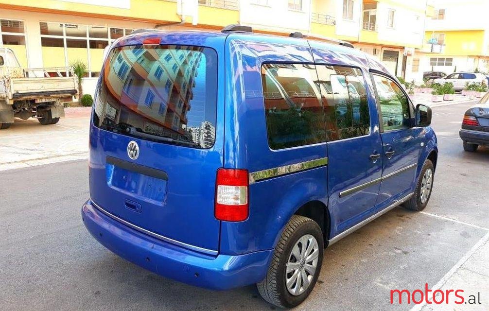 2005' Volkswagen Caddy photo #1
