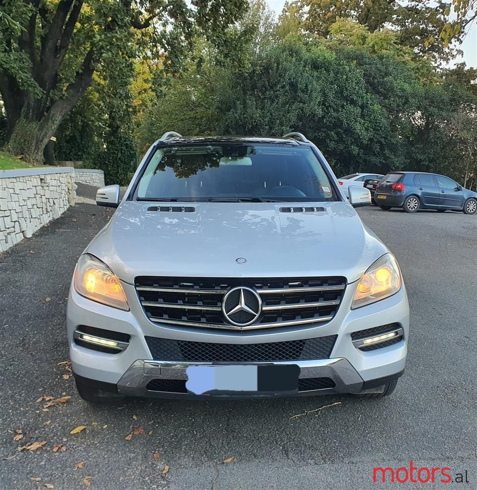 2012' Mercedes-Benz ML 350 photo #3