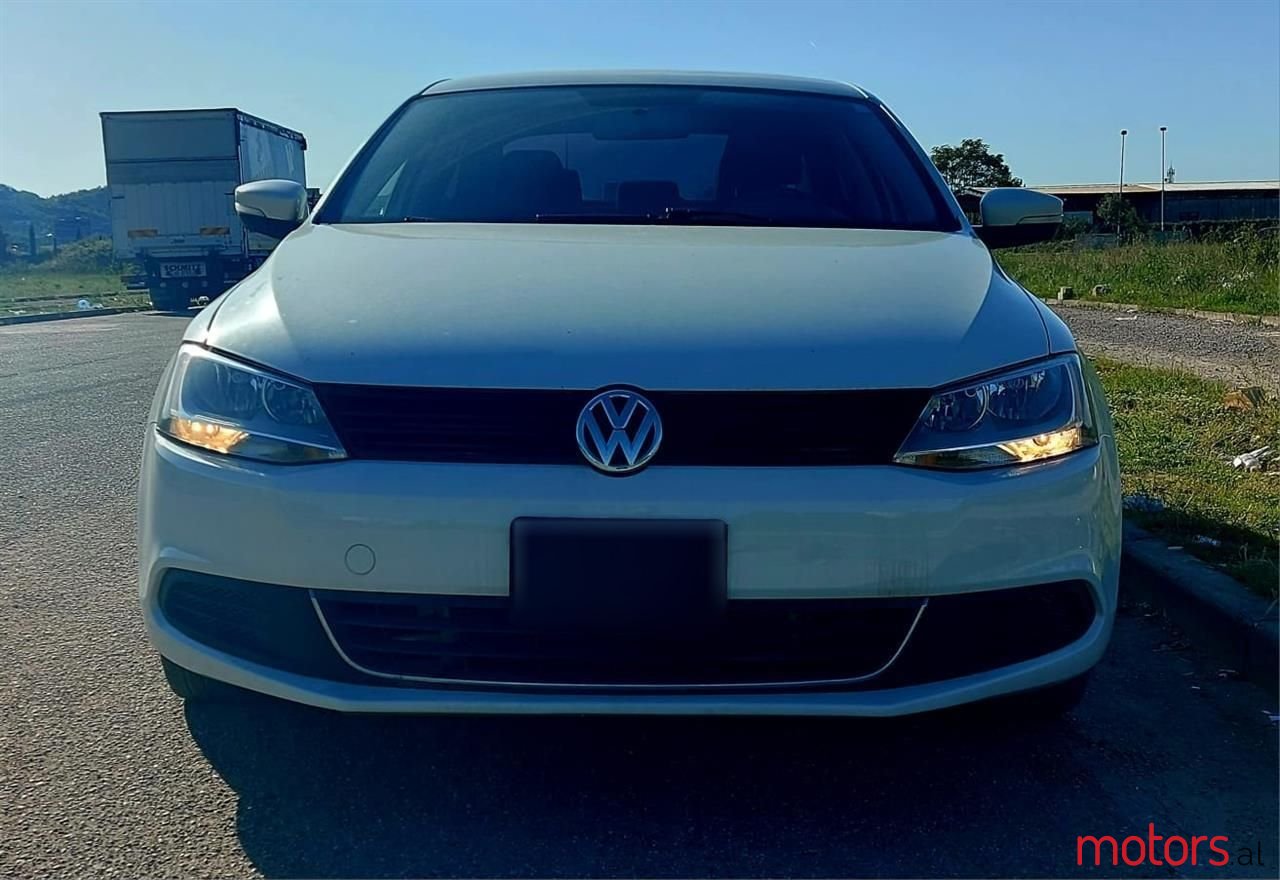 2014' Volkswagen Jetta photo #6