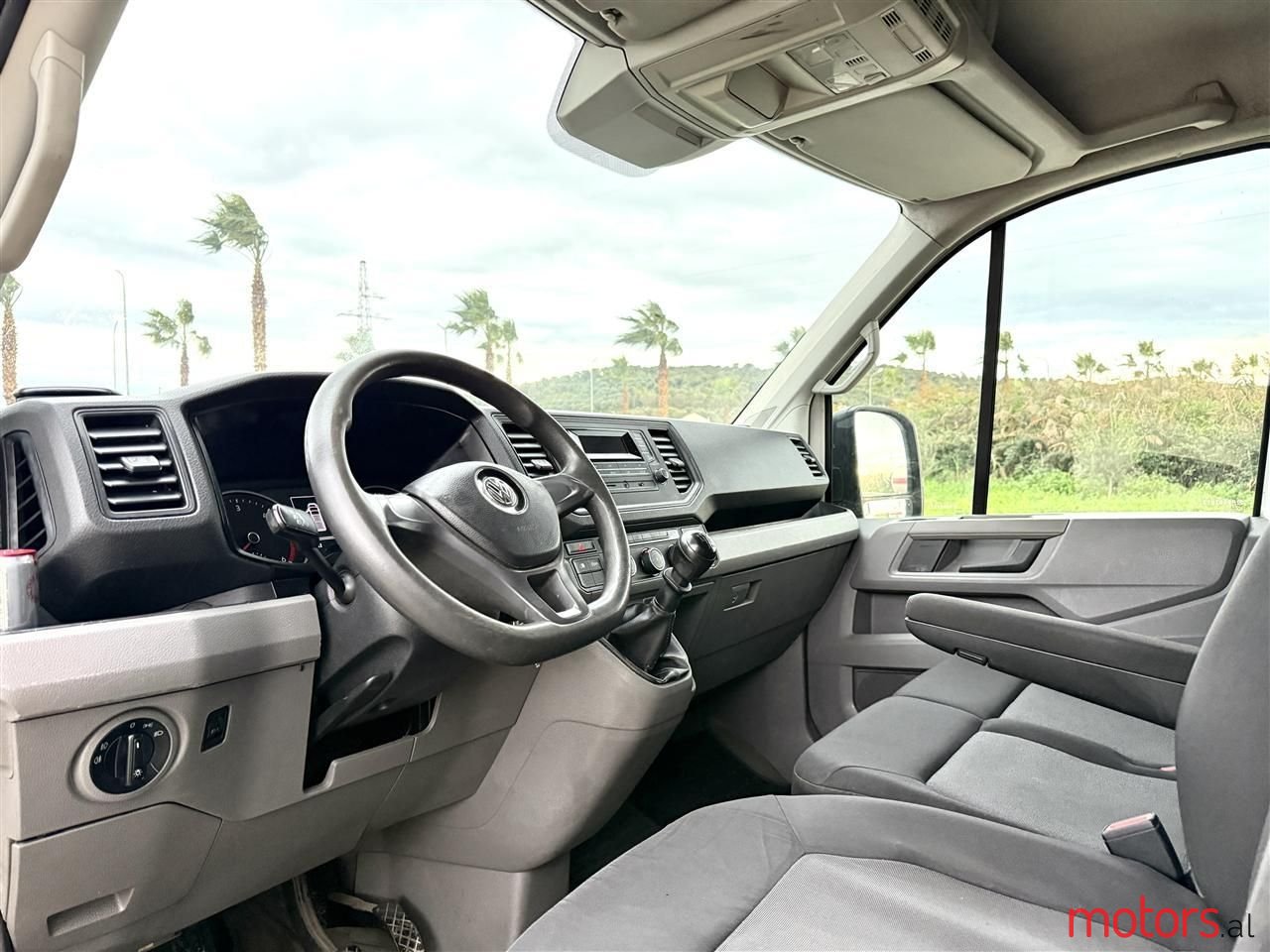 2019' Volkswagen Crafter photo #4