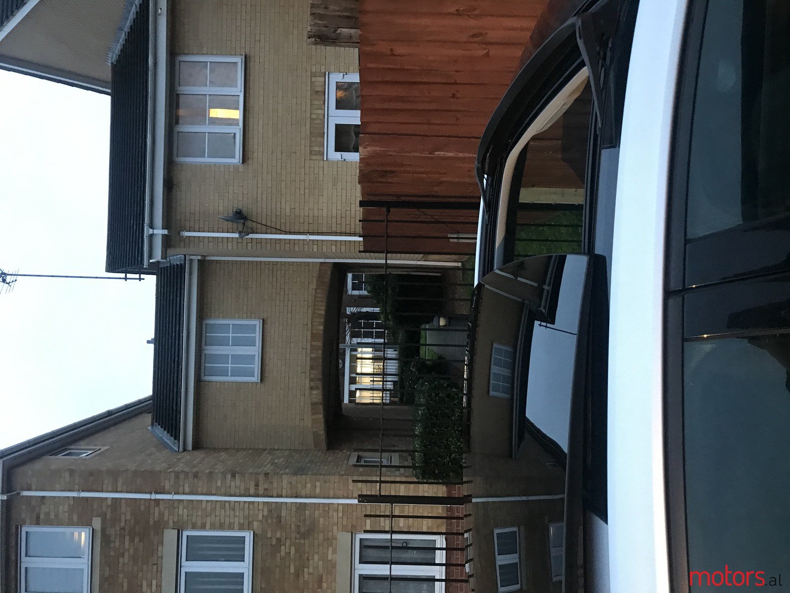 2013' Volkswagen Golf TDI BlueTech photo #2