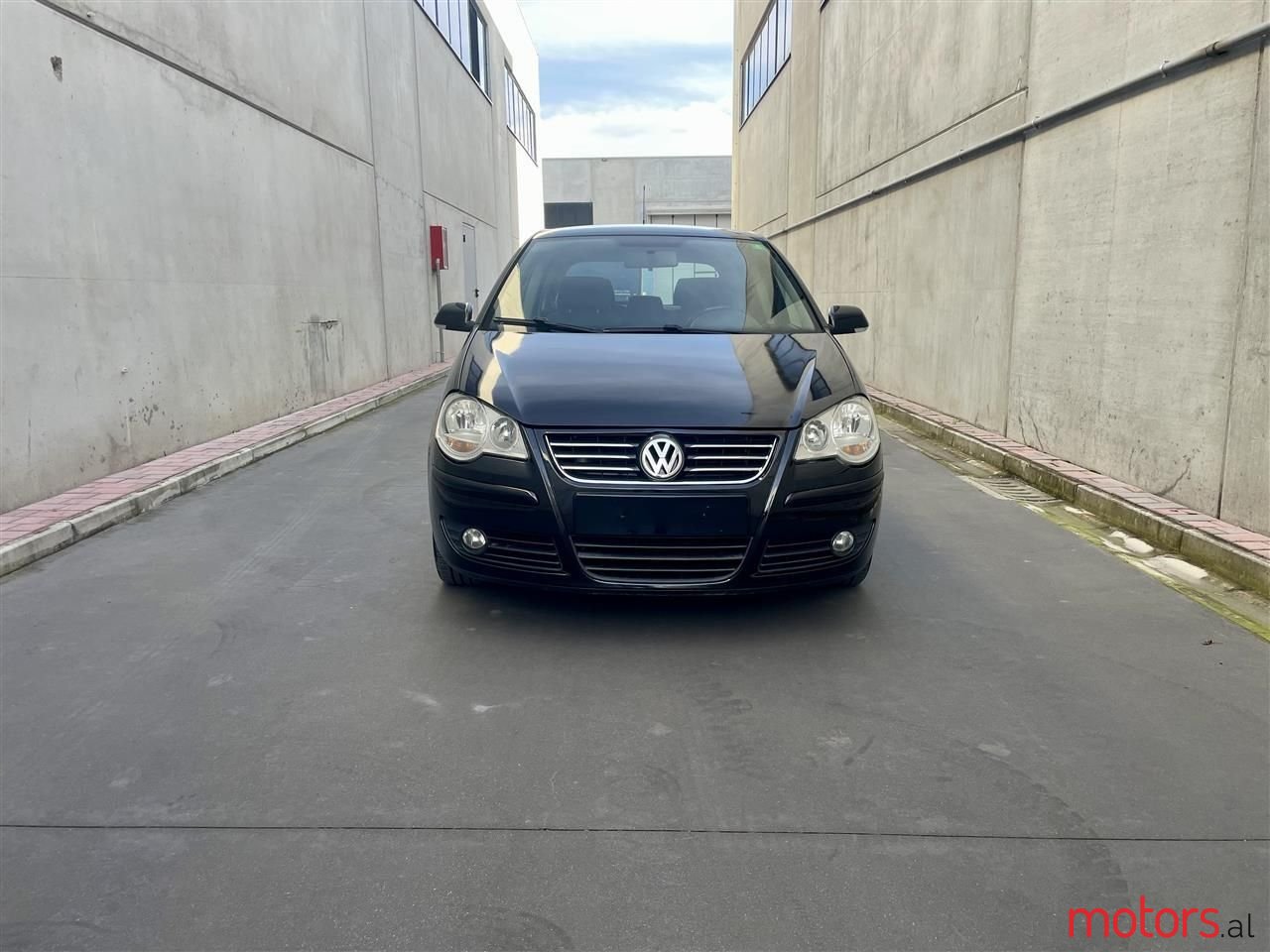 2007' Volkswagen Polo photo #6