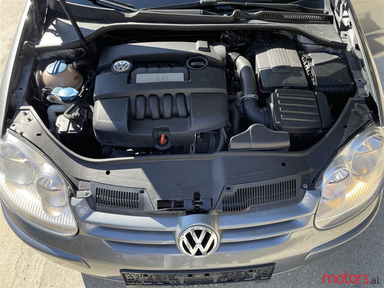 2007' Volkswagen Golf photo #6