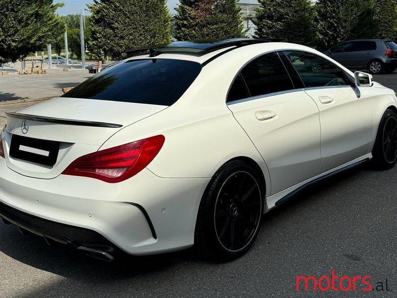 2014' Mercedes-Benz CLA 200 photo #4