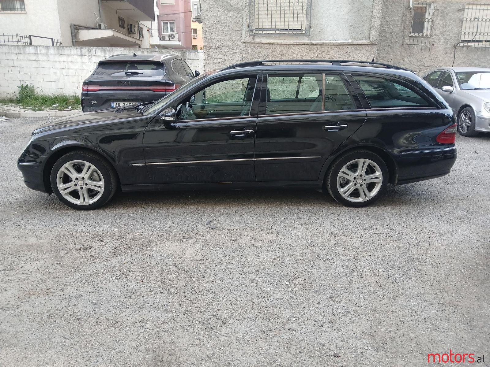 2007' Mercedes-Benz E 220 photo #3