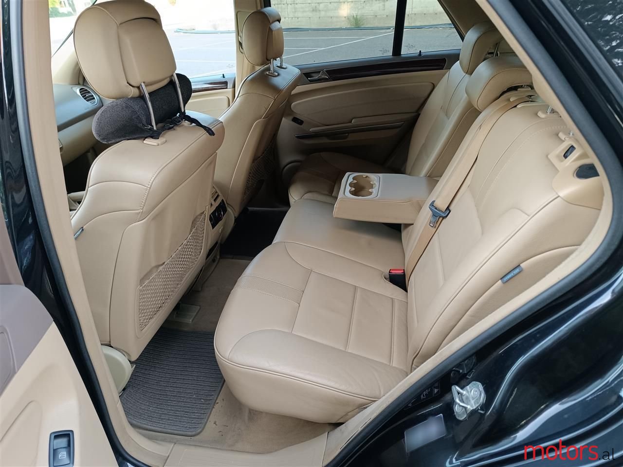 2009' Mercedes-Benz ML 320 photo #6