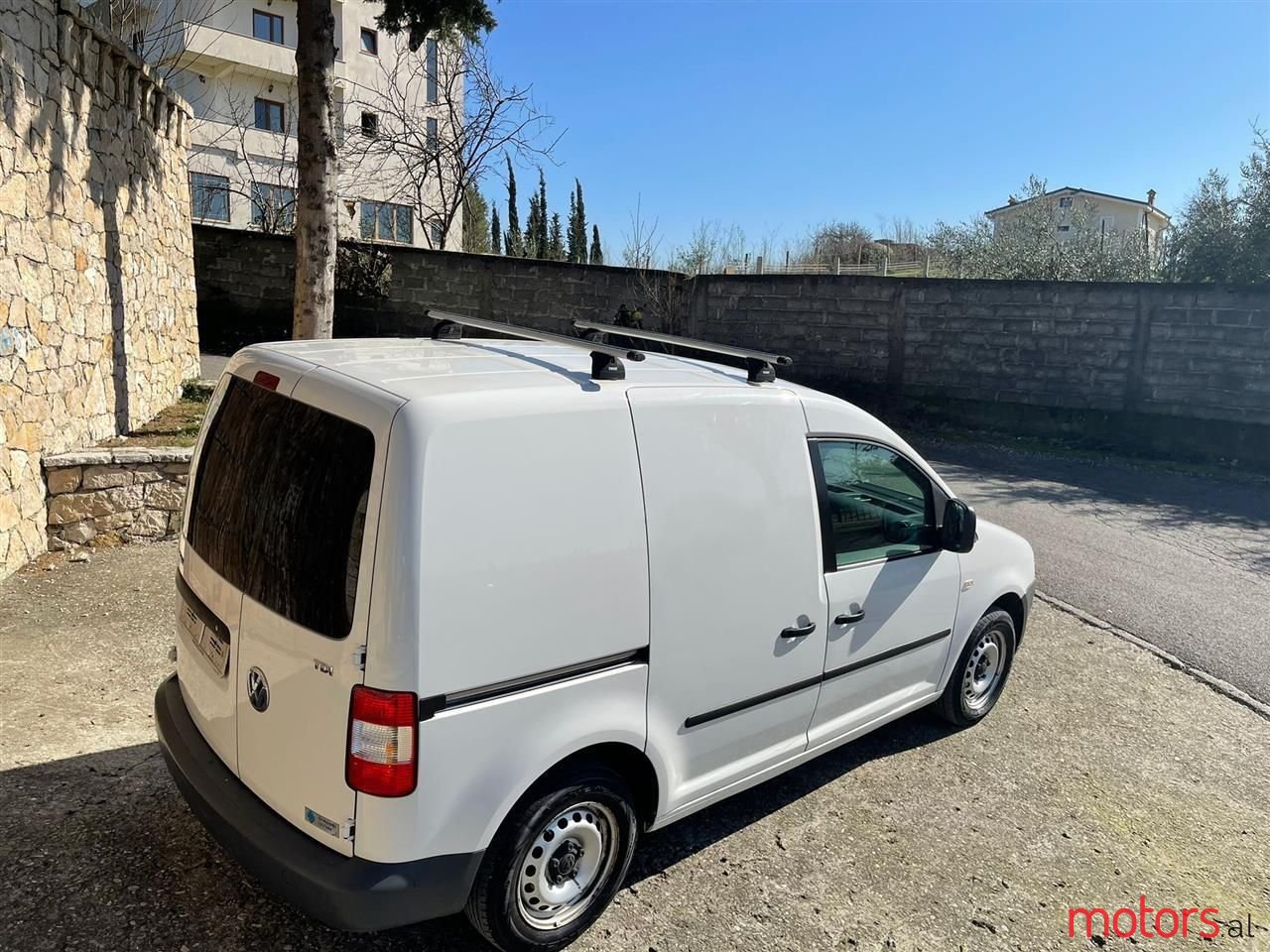 2008' Volkswagen Caddy photo #1