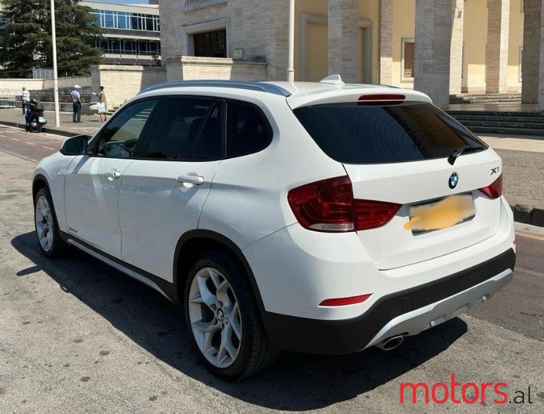 2013' BMW 114 photo #6