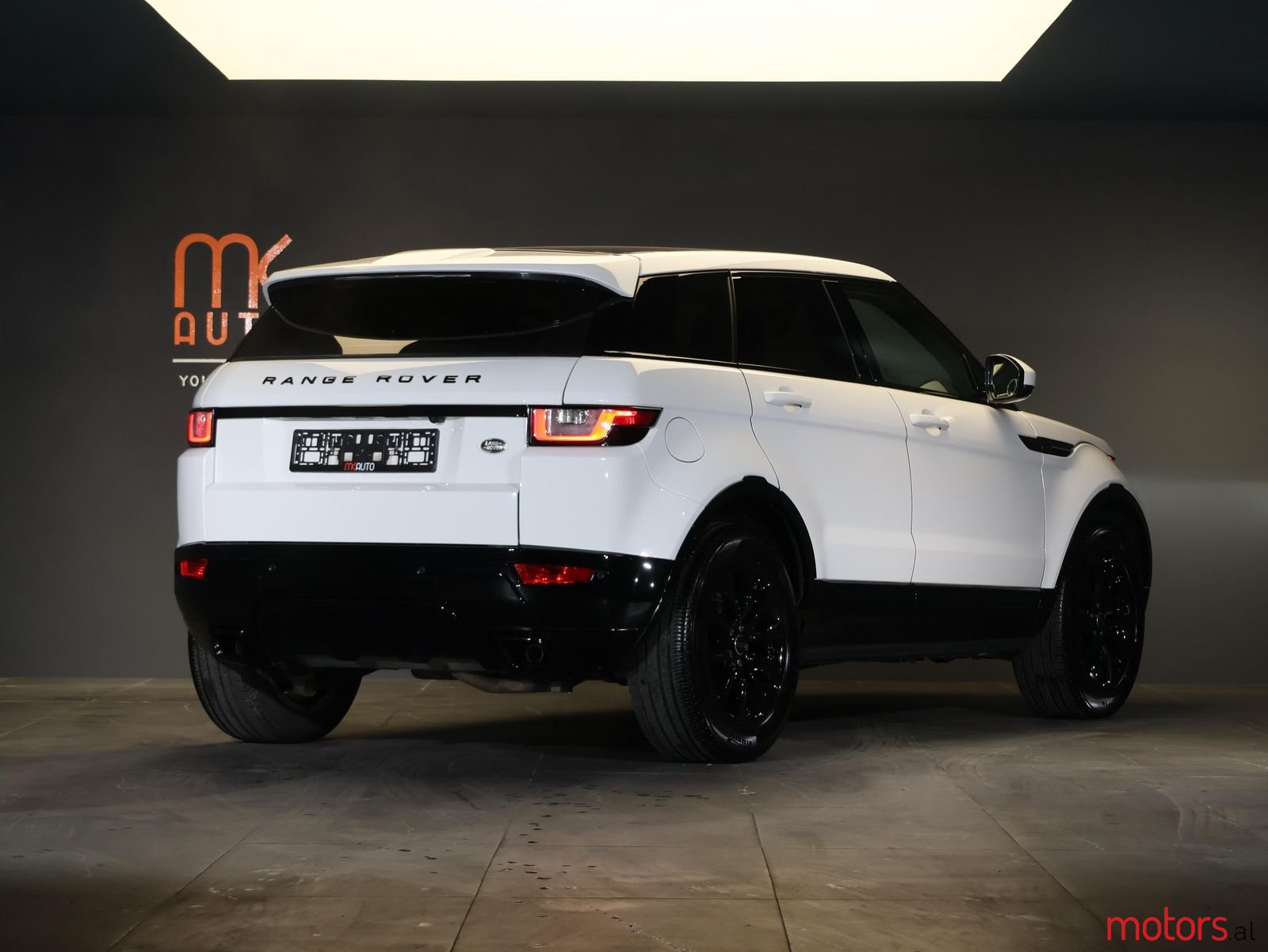 2016' Land Rover Range Rover Evoque photo #6