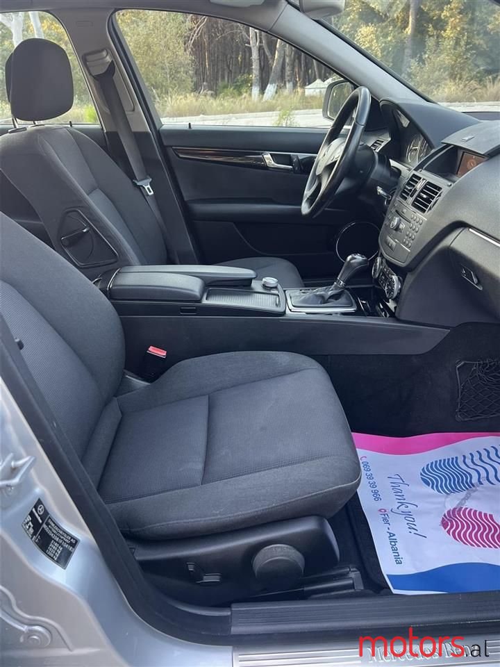 2008' Mercedes-Benz C 220 photo #4