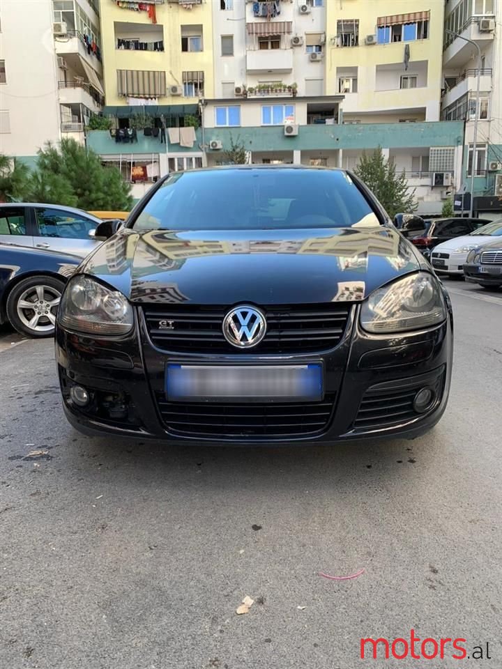 2007' Volkswagen Golf photo #2