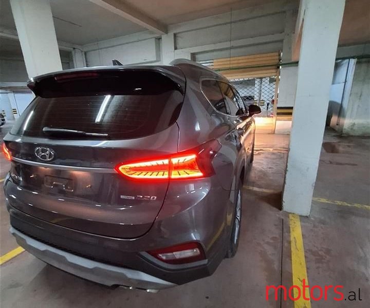 2019' Hyundai Santa Fe photo #6