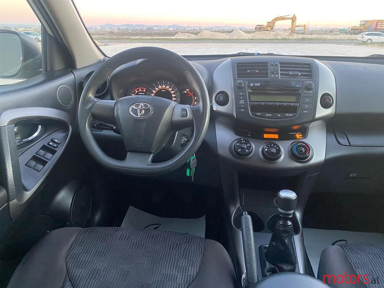 2010' Toyota RAV4 photo #2