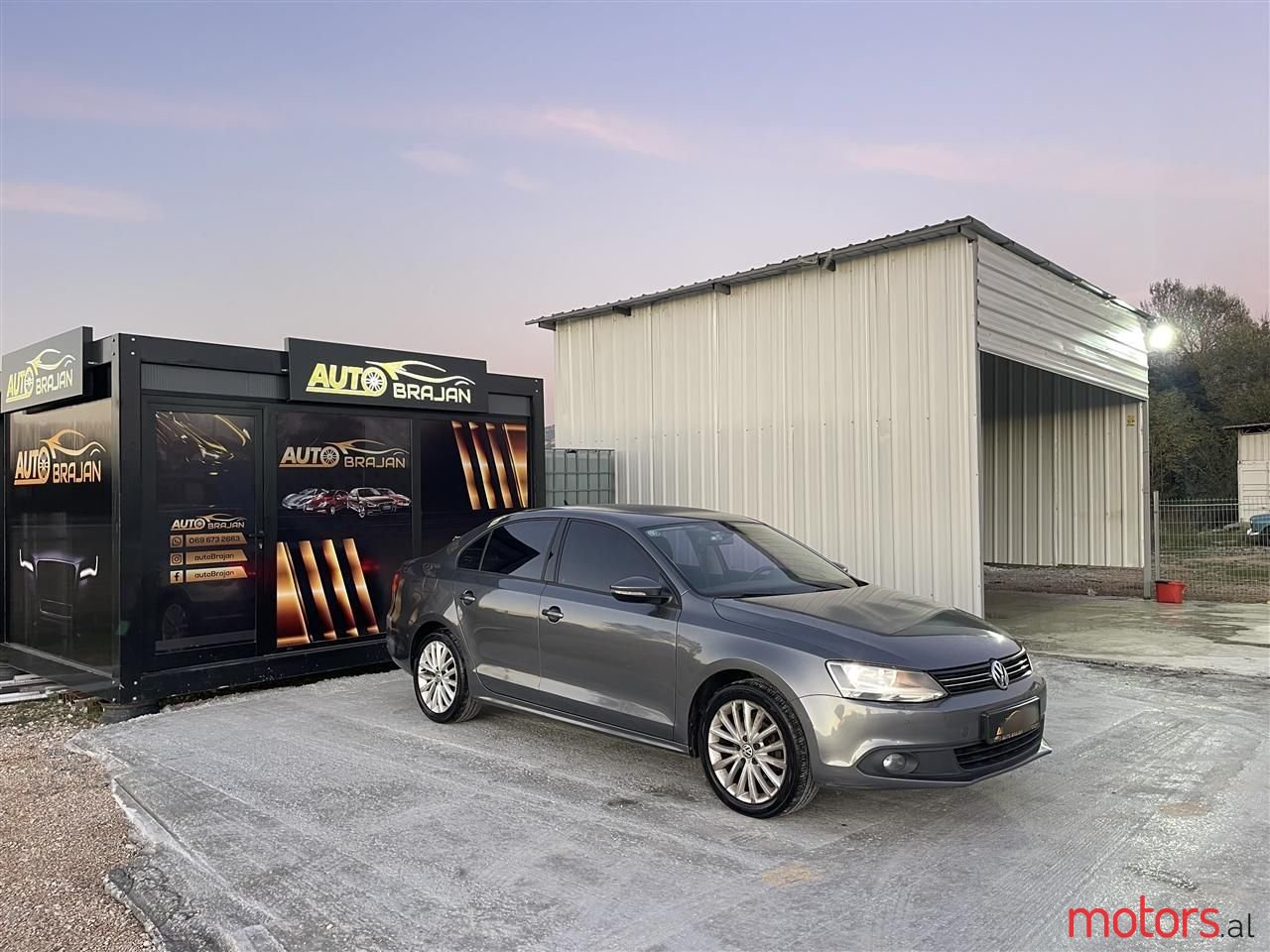 2012' Volkswagen Jetta photo #4