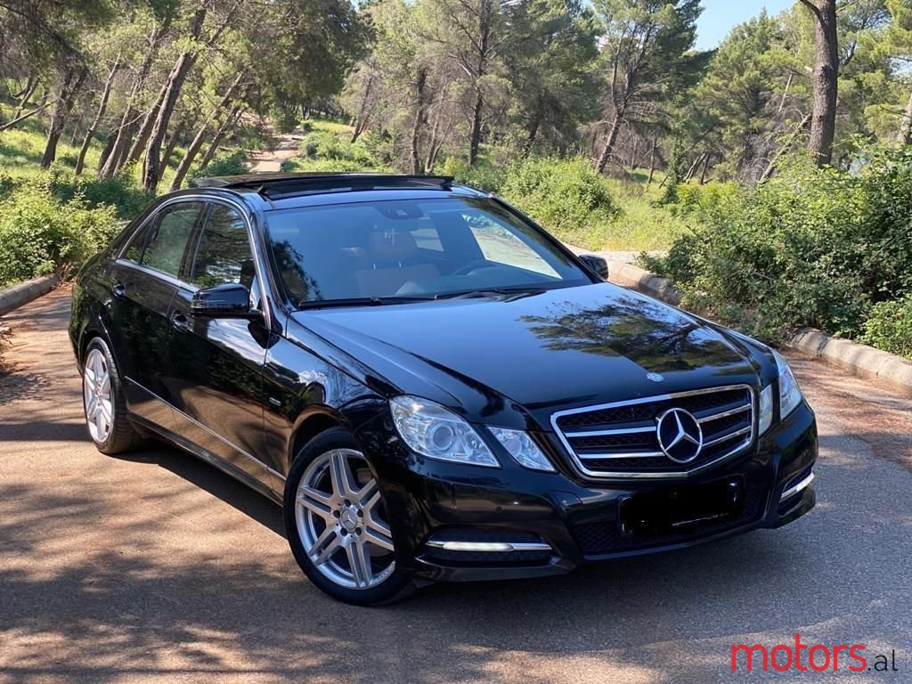 2010' Mercedes-Benz E 350 photo #1