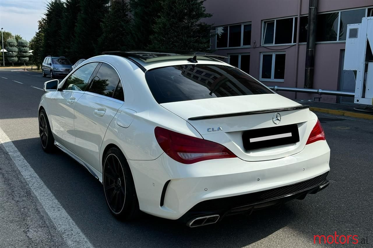 2014' Mercedes-Benz CLA 200 photo #6