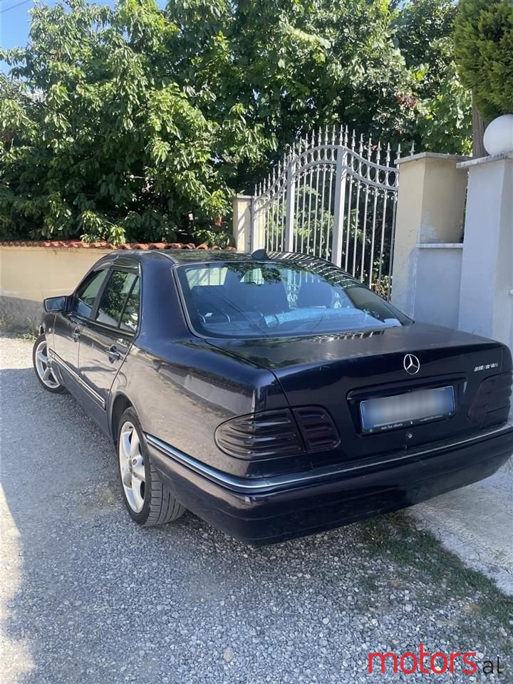 1999' Mercedes-Benz 200 photo #1