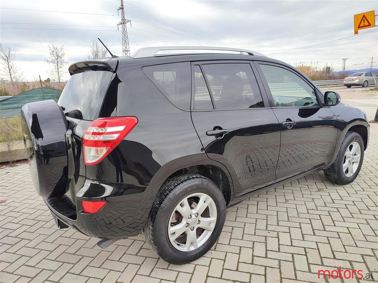 2010' Toyota RAV4 photo #6