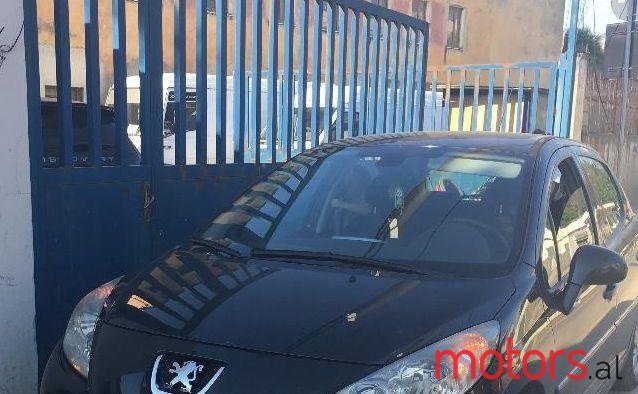 2010' Peugeot 207 photo #1