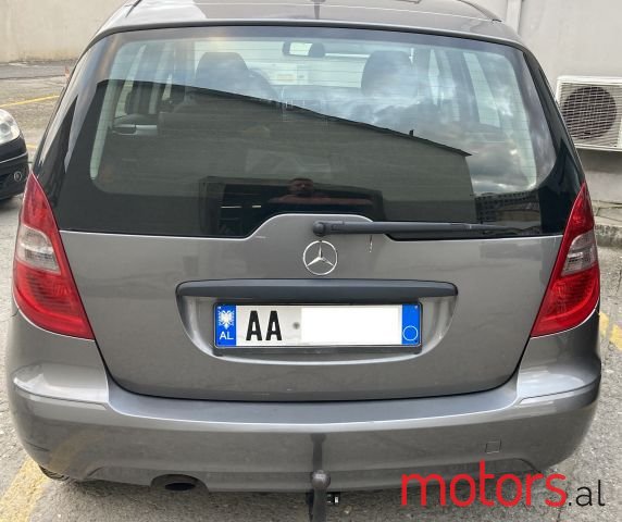 2010' Mercedes-Benz A-Class photo #2