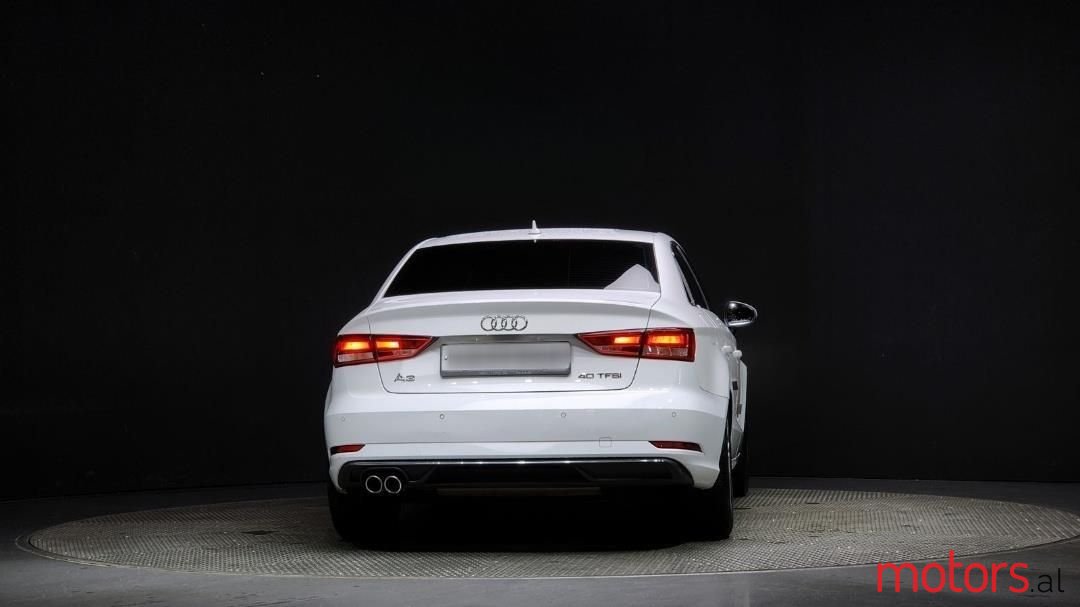 2018' Audi A3 photo #2