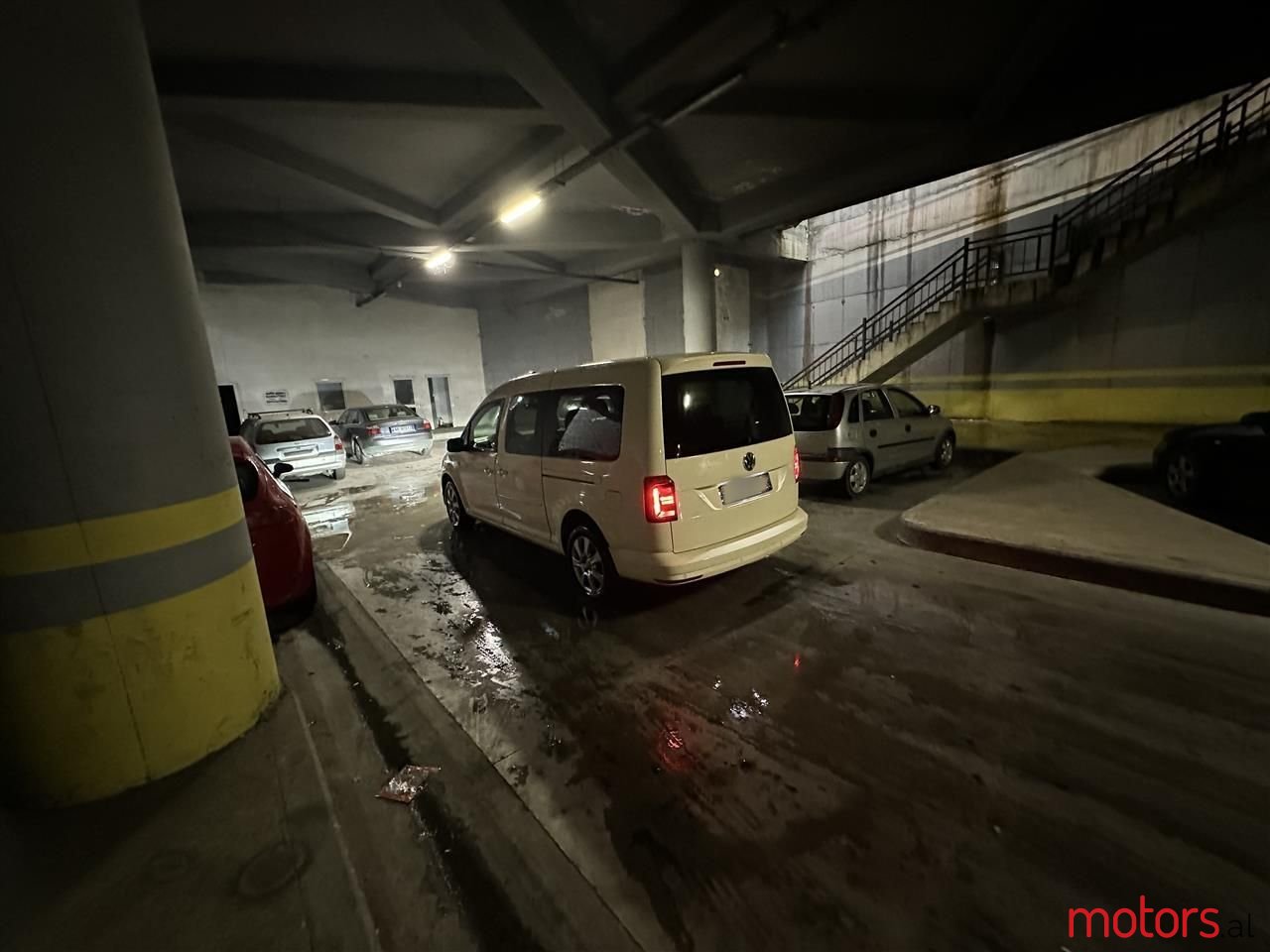 2019' Volkswagen Caddy photo #4