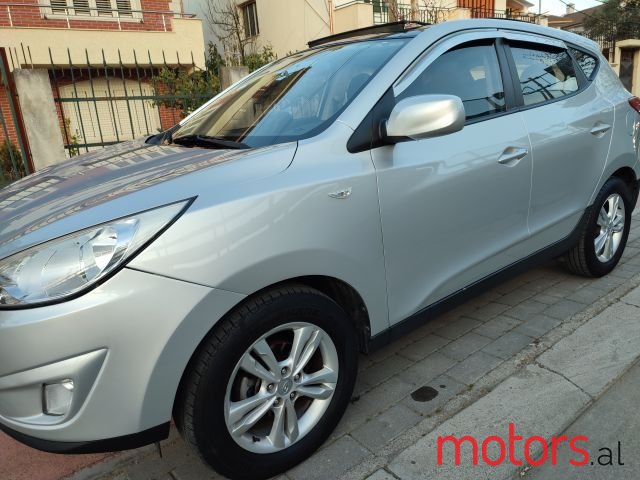 2011' Hyundai Tucson photo #3