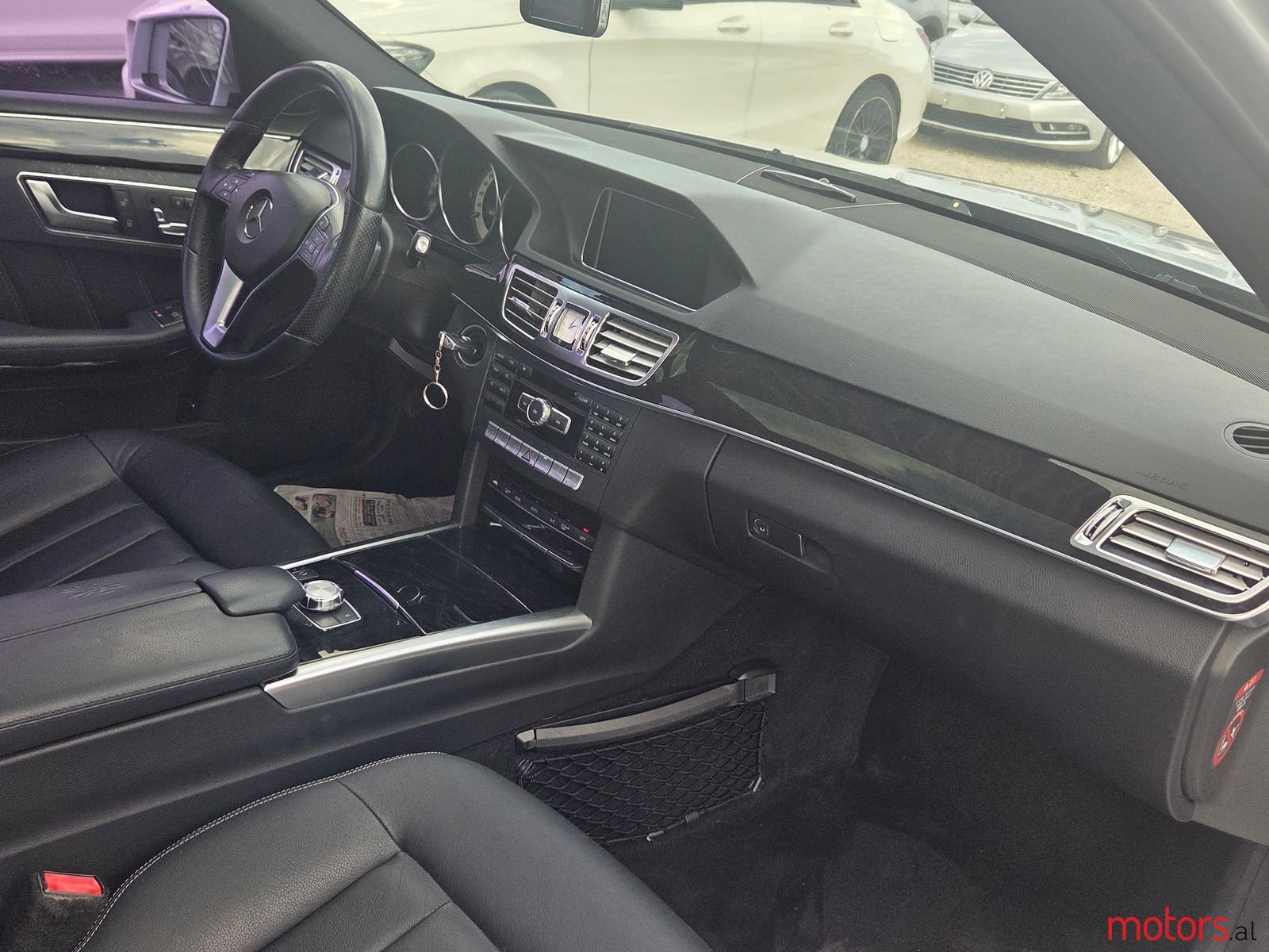 2014' Mercedes-Benz E 250 photo #3