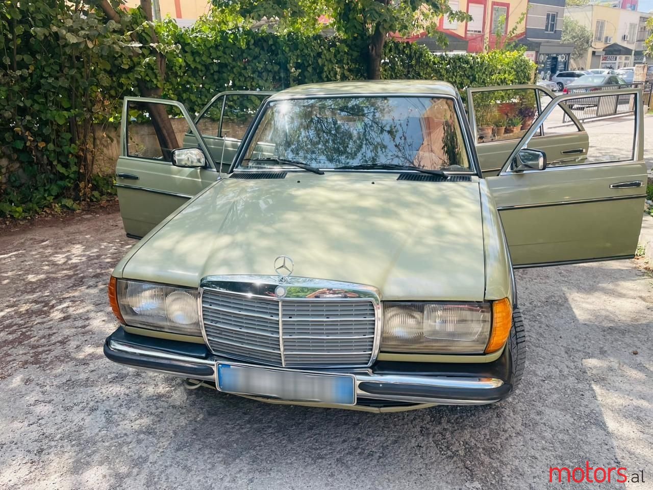 1984' Mercedes-Benz 200 photo #1