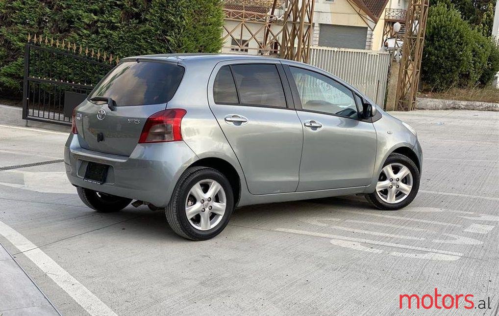 2006' Toyota Yaris photo #1