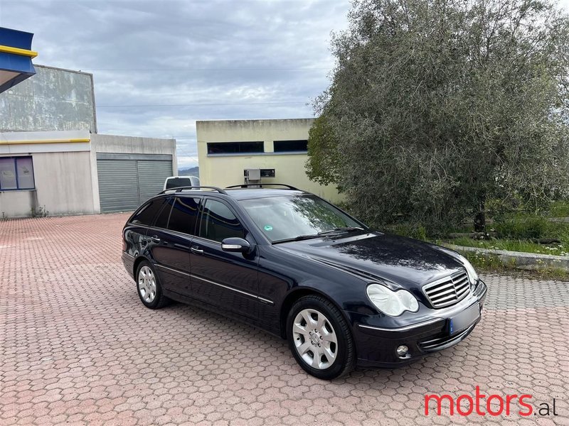 2006' Mercedes-Benz C 220 photo #2