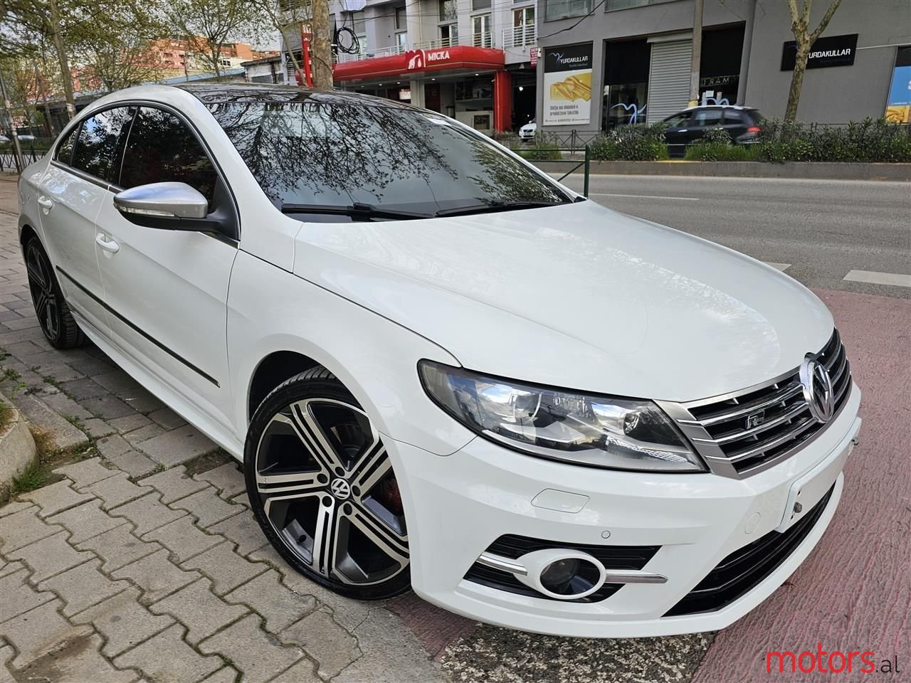 2016' Volkswagen photo #1